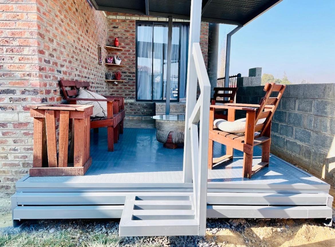 מאסרו Moh Ville Guest House מראה חיצוני תמונה